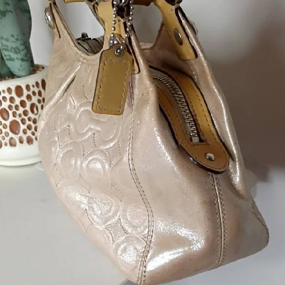 Coach Shimmering Beige Shoulder Bag Y2K 90s Hobo Mia - Picture 4 of 13